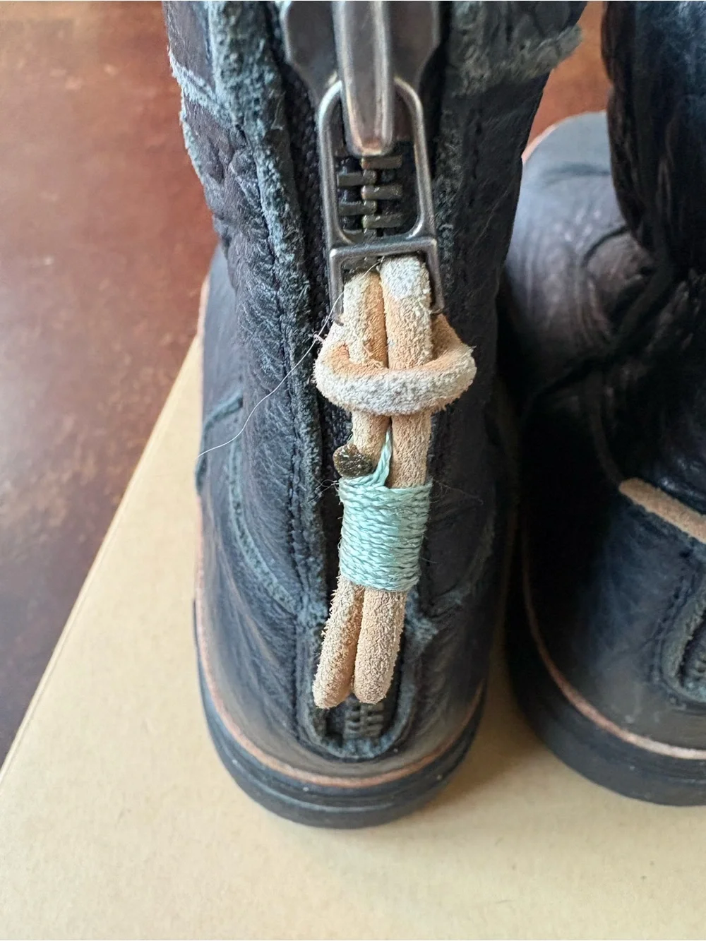 Santorisan Tewa Zip Boot size 39